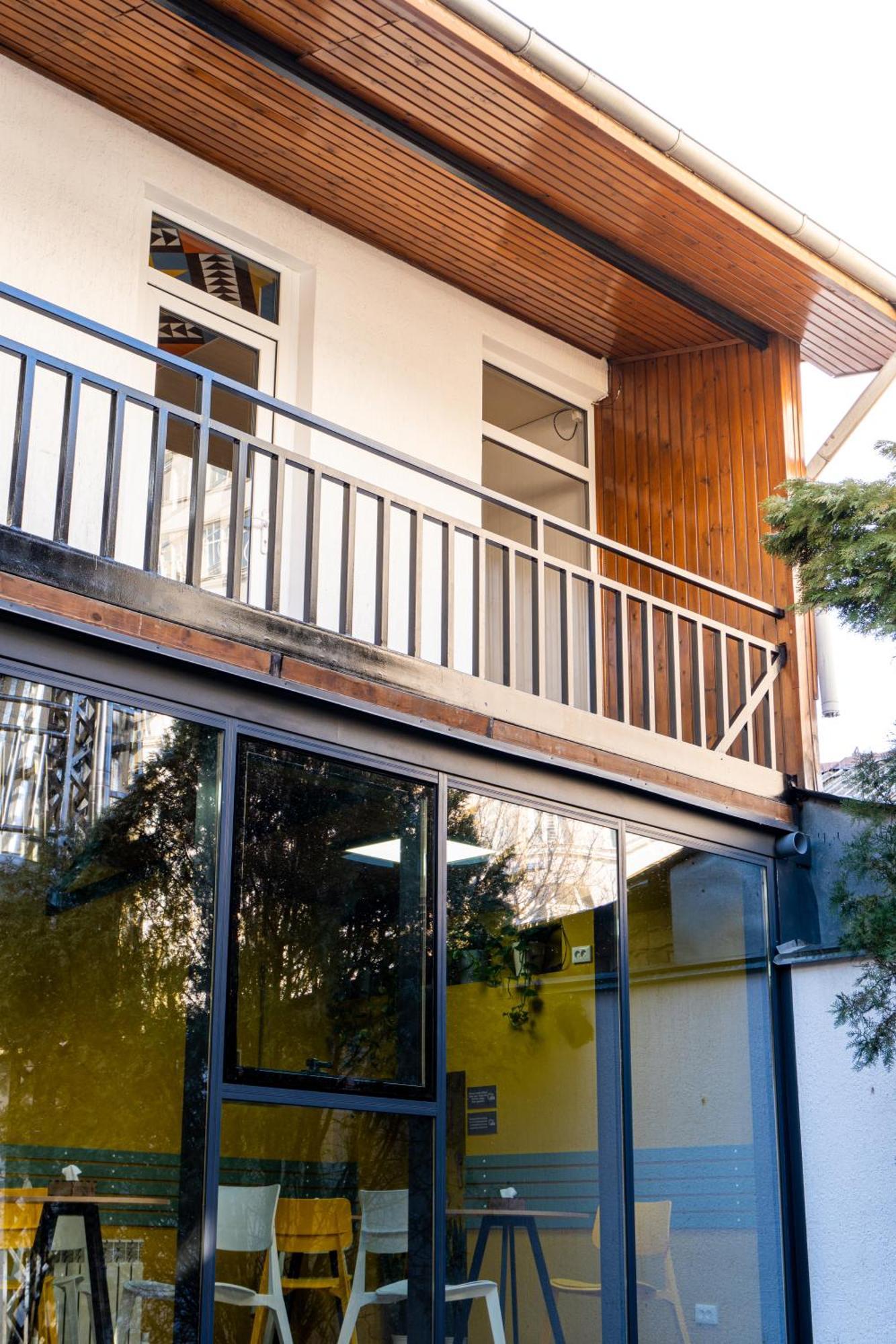 People Hostel & Coworking Bishkek Exterior photo